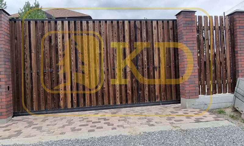 Забор штакетник Каменное дерево_95